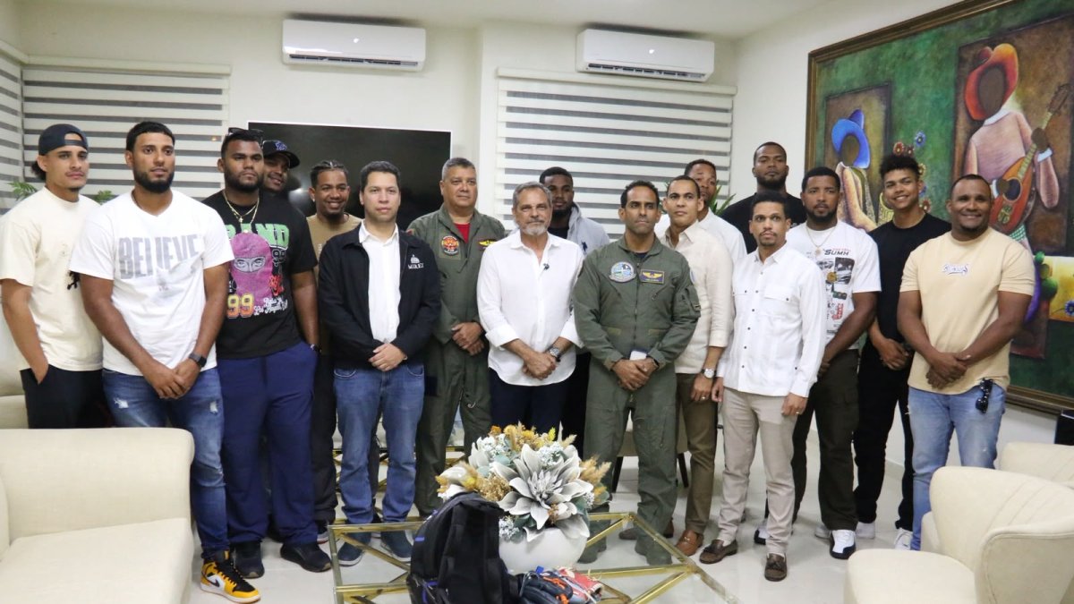 gobierno-logra-retorno-de-primer-grupo-de-peloteros-dominicanos-varados-en-venezuela