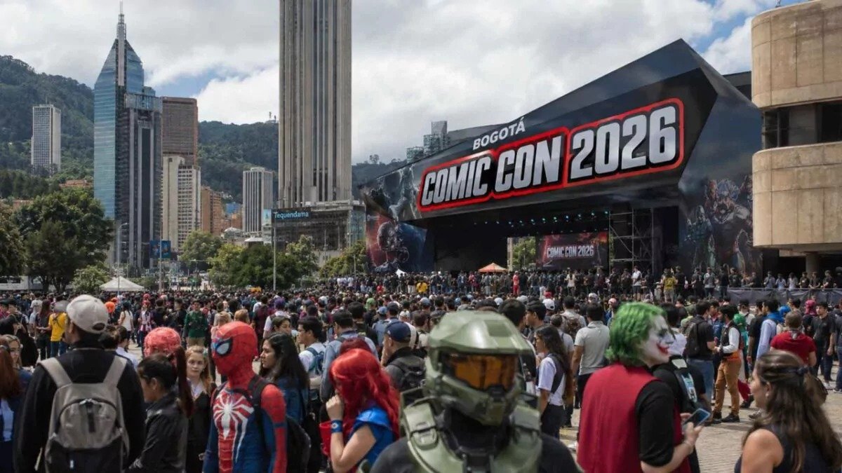comic-con-de-bogota-recibe-a-miles-de-fanaticos-de-cultura-‘geek’-con-creativos-atuendos