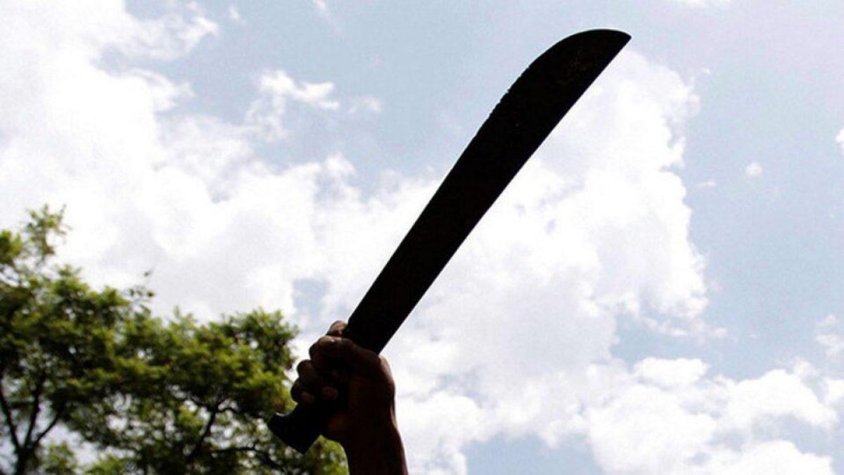 mujer-resulta-herida-con-un-machete-tras-presunta-agresion-de-su-expareja-en-los-alcarrizos