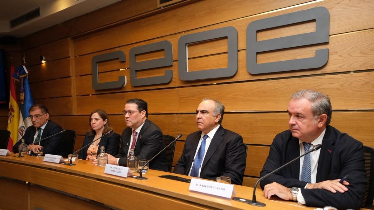 republica-dominicana-busca-atraer-inversion-espanola-en-semiconductores-y-manufactura-avanzada