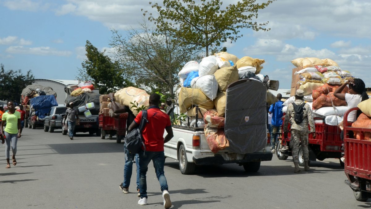 mercado-binacional-de-dajabon:-el-motor-comercial-que-abastece-a-haiti-y-dinamiza-la-frontera