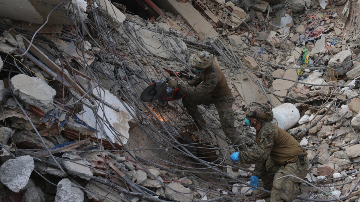 los-terremotos-en-venezuela-han-dejado-mas-de-2595-muertos-y-12.400-heridos