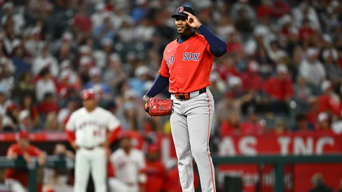 aroldis-chapman-establece-record-de-ponches-como-relevista