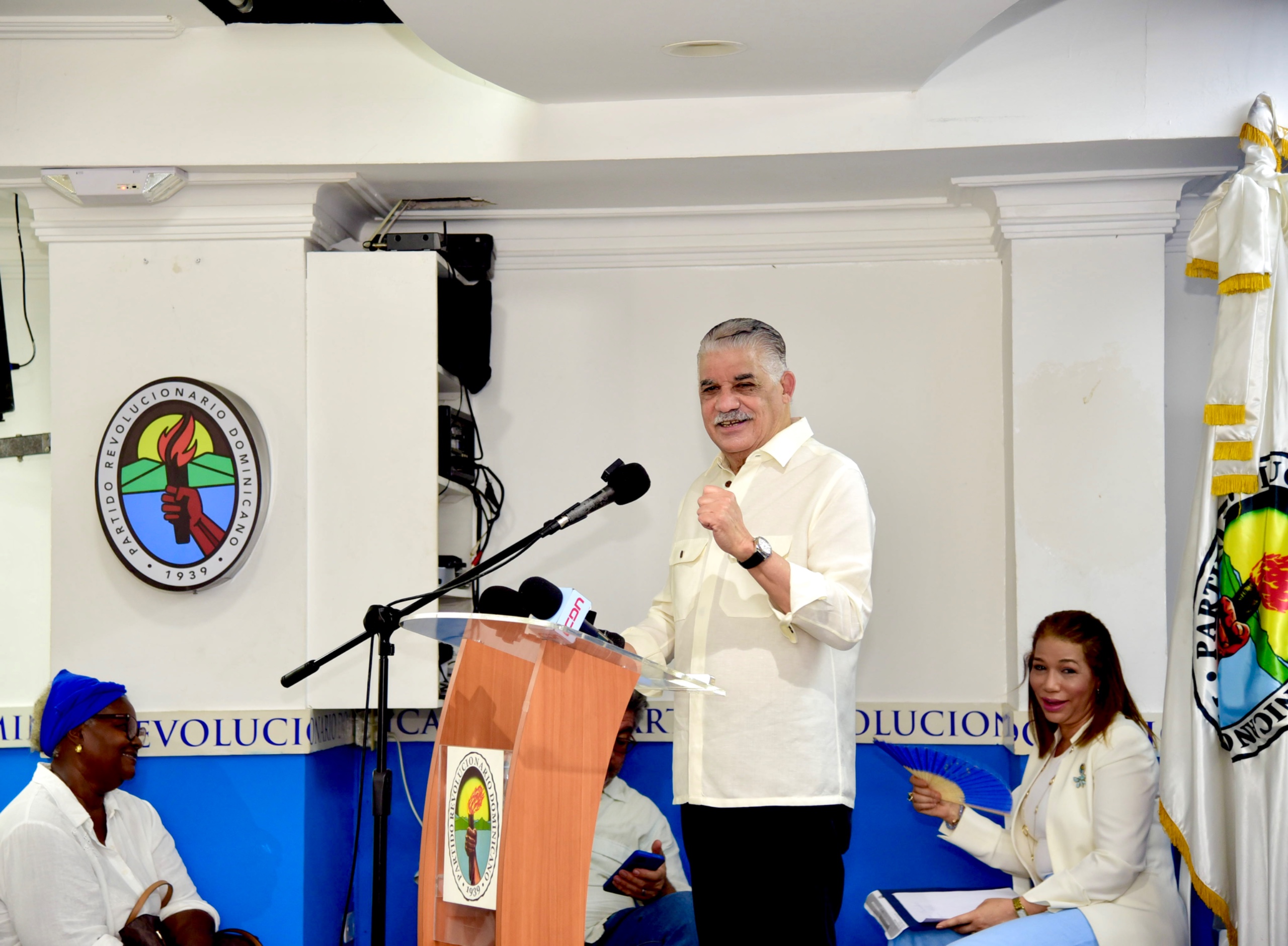 miguel-vargas-llama-a-reflexionar-sobre-una-gran-alianza-opositora-nacional-para-sacar-al-prm-del-poder