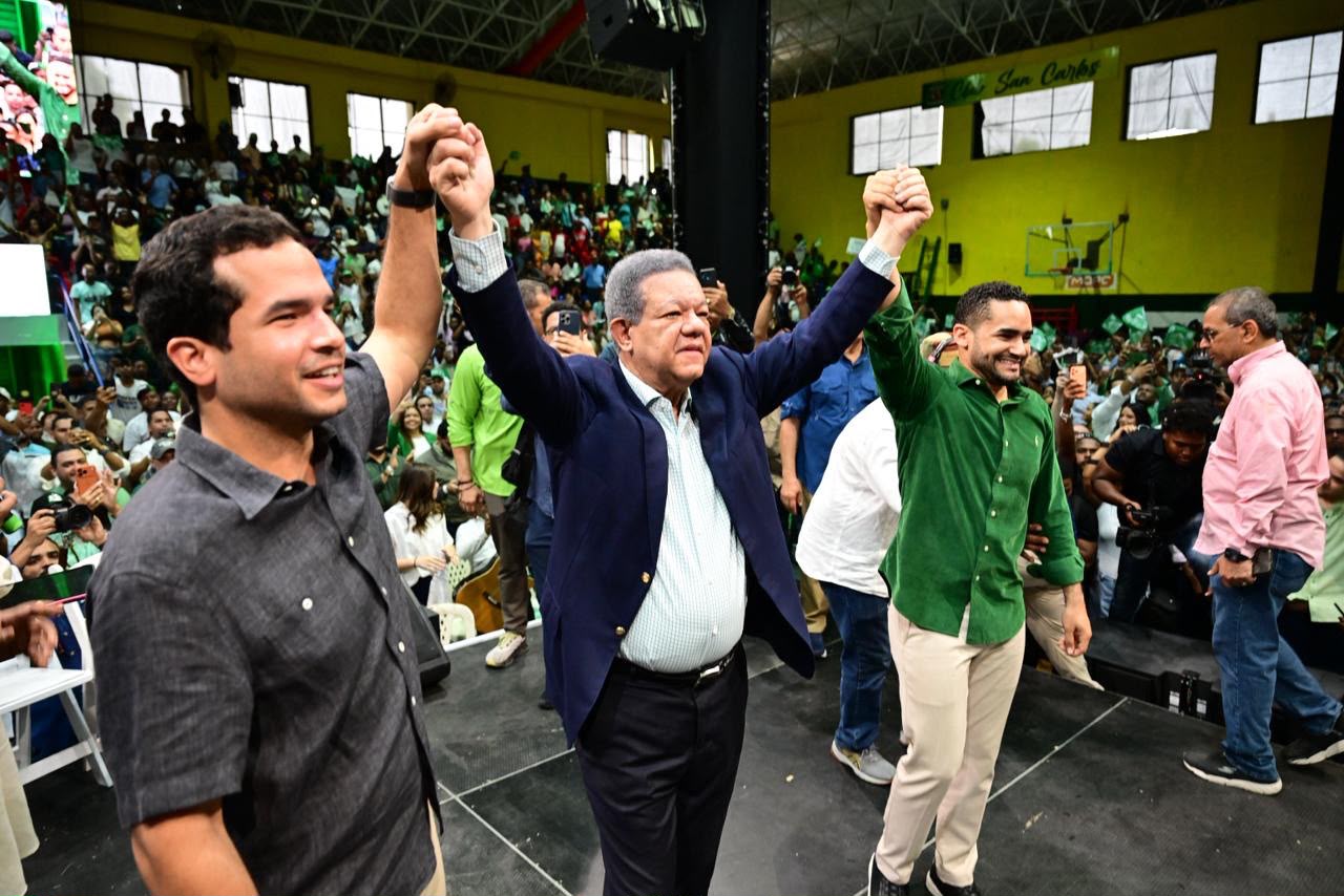 “las-multas-se-pagan-con-muerte:-el-gran-retroceso-del-prm”,-asegura-leonel-fernandez