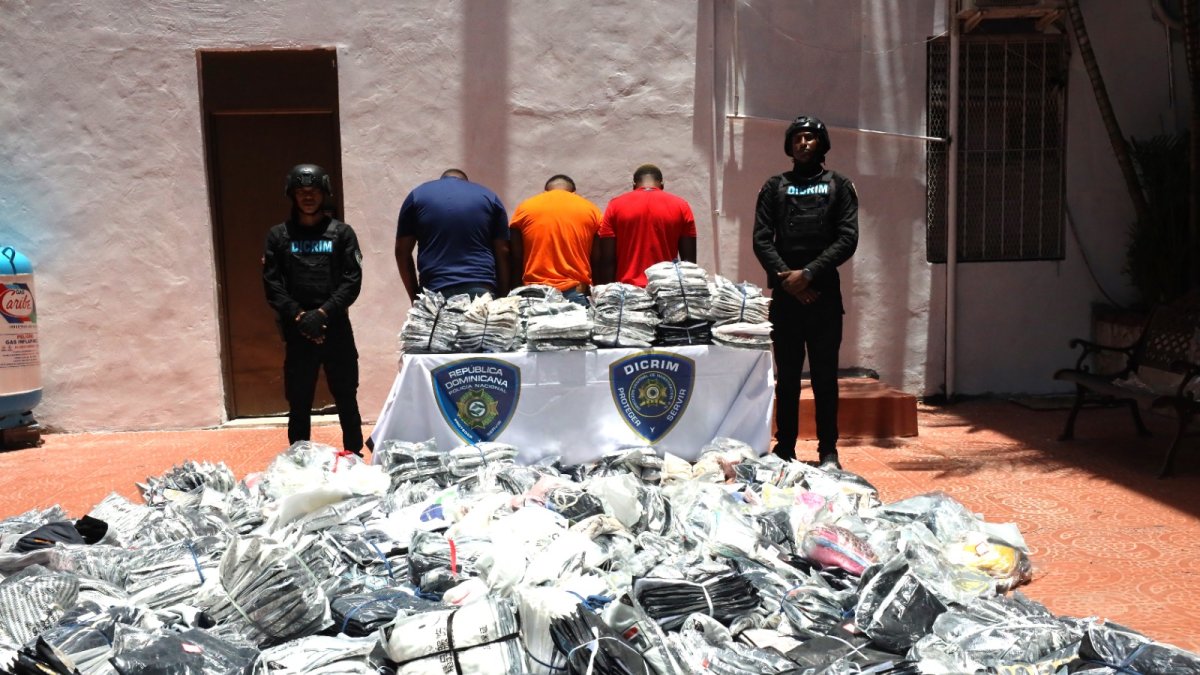policia-incauta-armas-de-fabricacion-casera,-drogas-y-municiones