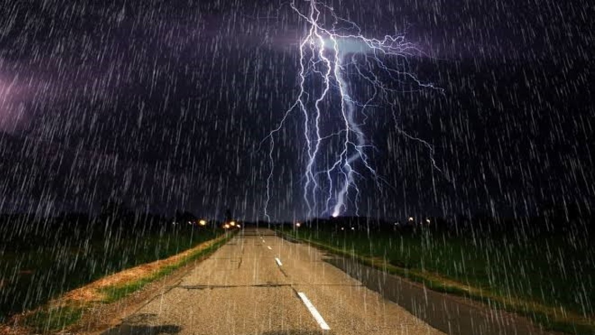 habra-lluvias-y-posibles-tronadas-en-la-region-sureste-la-tarde-de-este-viernes