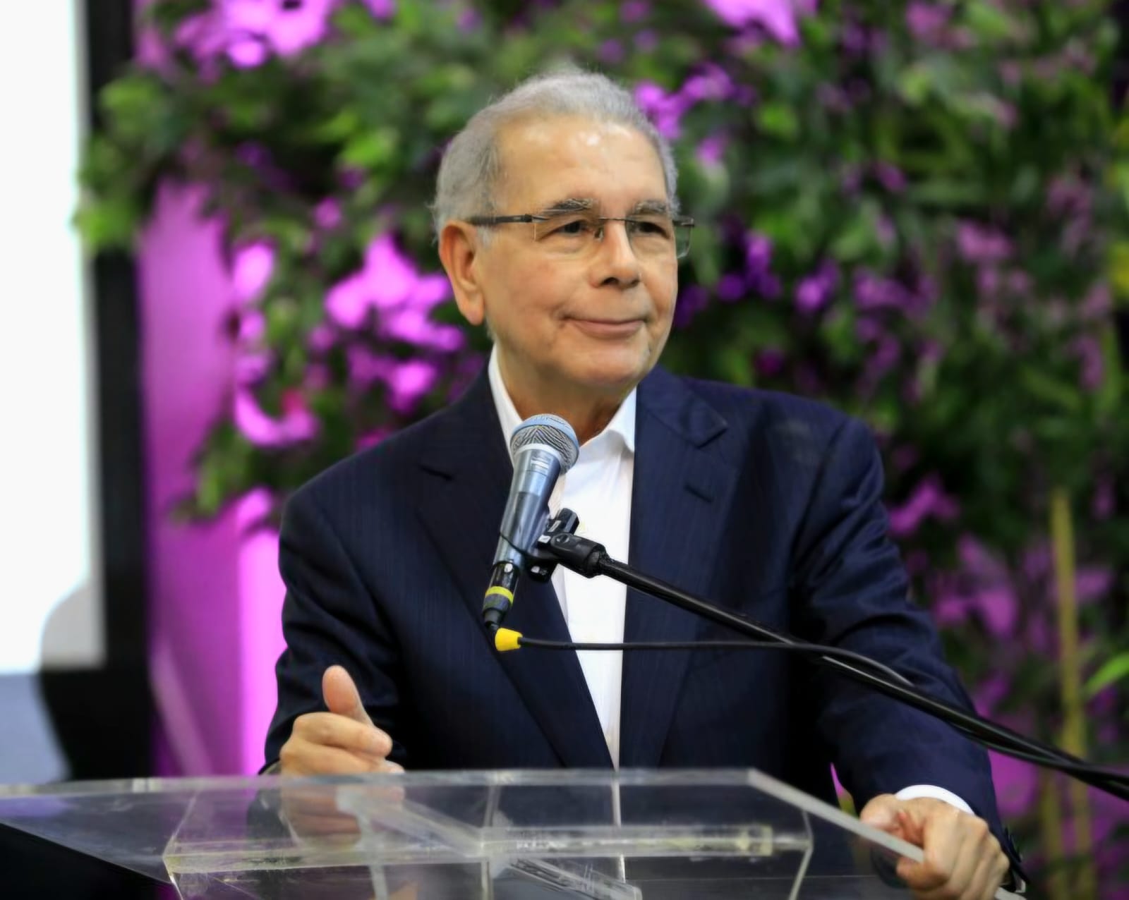 analisis-coloca-a-danilo-como-el-presidente-que-mas-elevo-la-deuda-publica-frente-al-pib
