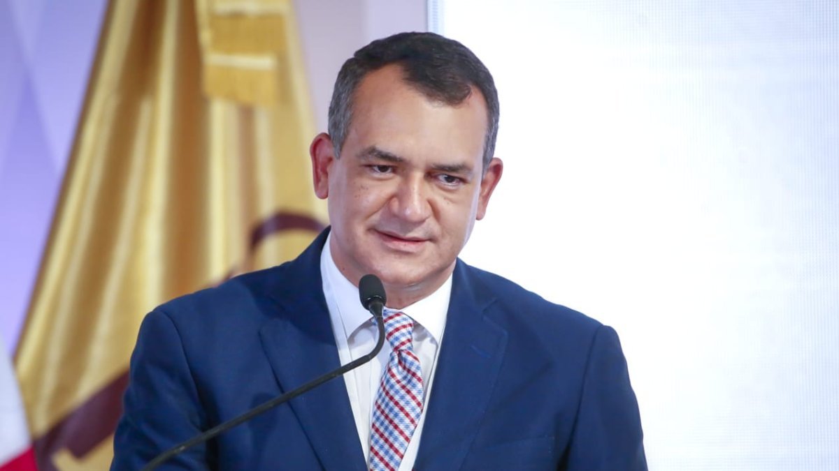 «no-existe-presion»:-jaquez-asegura-que-reglamento-de-encuestas-se-mantiene