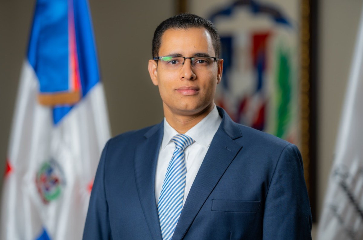 juan-ariel-jimenez-acusa-al-gobierno-de-«endeudarse-como-nunca»-para-financiar-gasto-corriente