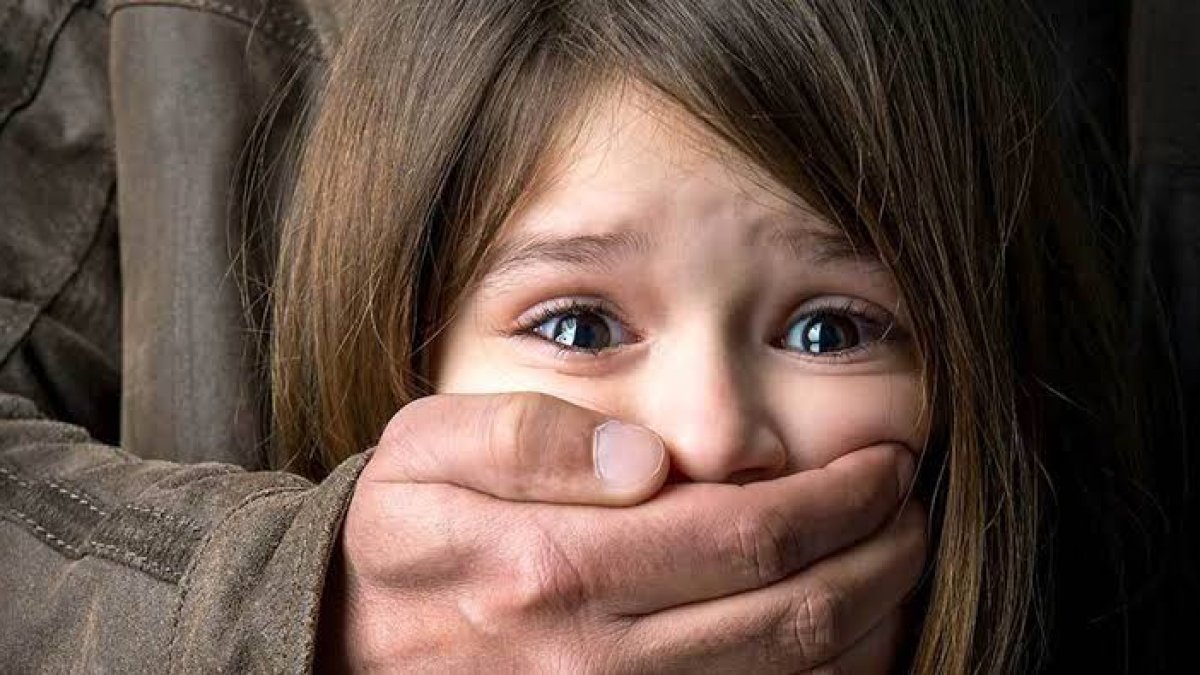 denuncian-nueva-propuesta-penal-restaria-23-anos-a-victimas-para-denunciar-abuso-infantil