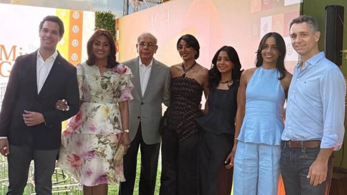 hija-de-danilo-medina-inaugura-clinica-especializada-en-neurogastroenterologia