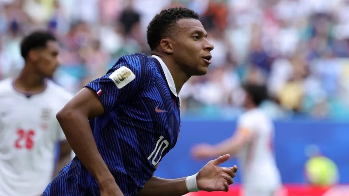 mbappe-supera-a-messi-como-maximo-goleador-en-mundiales-y-lidera-la-bota-de-oro
