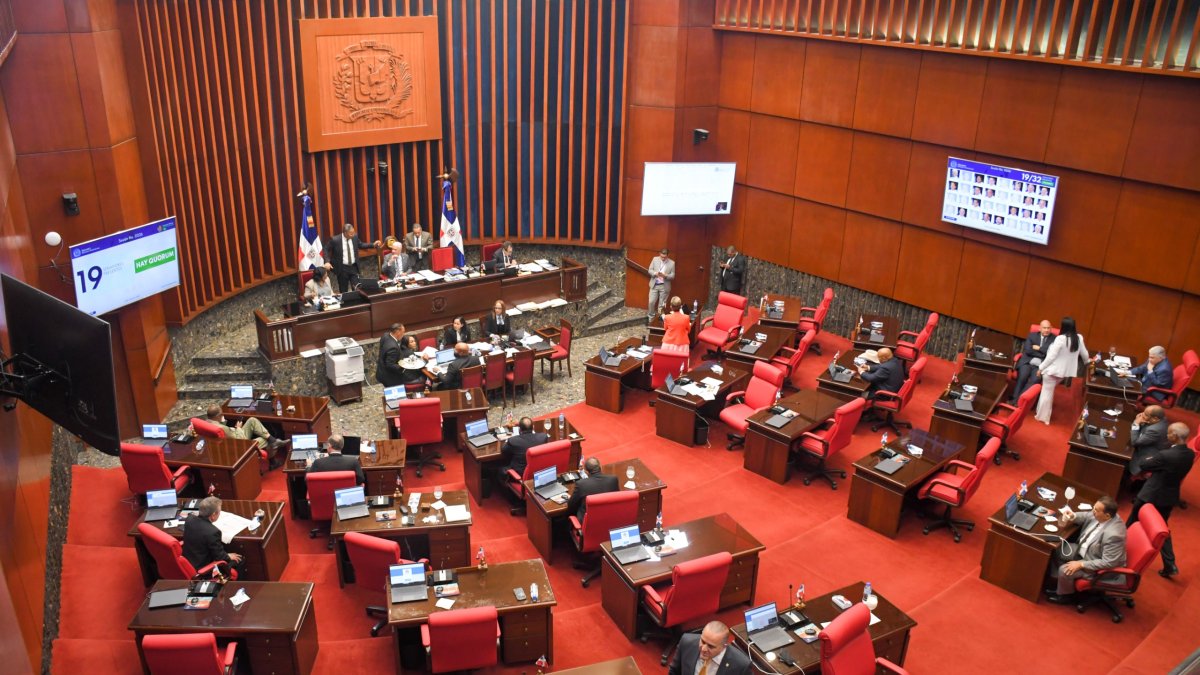 senado-aprueba-presupuesto-complementario-por-casi-rd$41-mil-millones,-tras-aprobar-codigo-penal