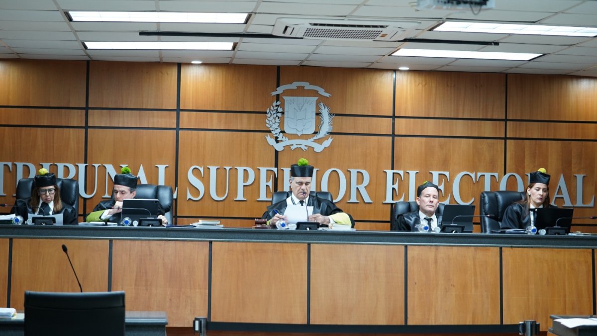 el-tse-declina-conocer-recurso-sobre-reglamento-para-encuestas-electorales-aprobado-por-la-jce