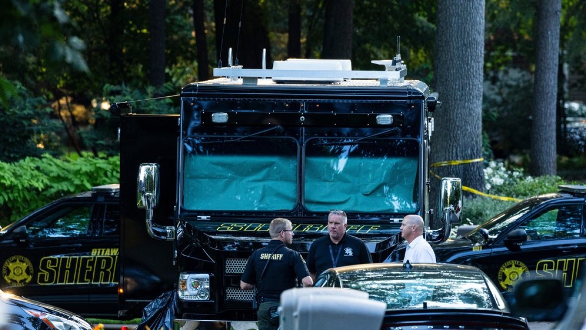 un-hombre-mata-a-su-esposa,-6-hijos-y-se-suicida;-tragedia-impacta-a-comunidad-de-michigan