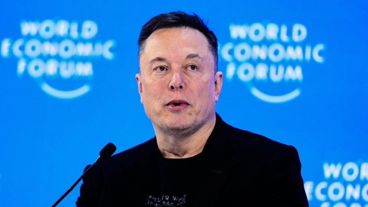 xai-de-elon-musk-demanda-a-minnesota-por-primera-ley-que-prohibe-la-«desnudez»-digital-con-ia