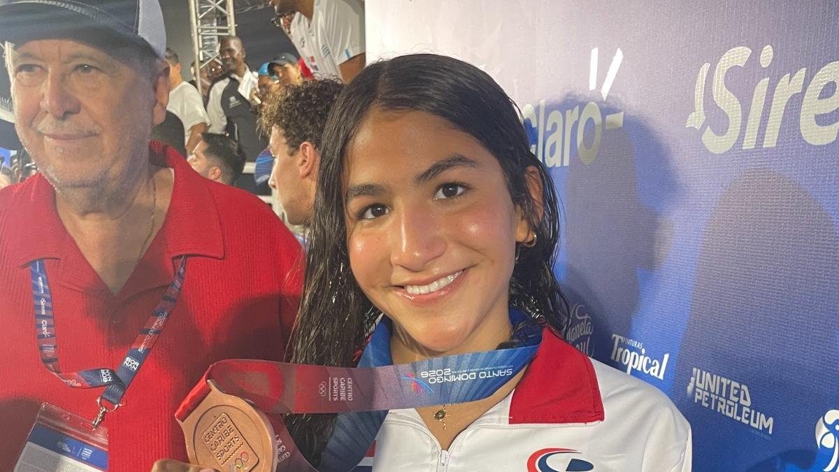 jianna-amores-irrumpe-con-bronce-y-record-nacional