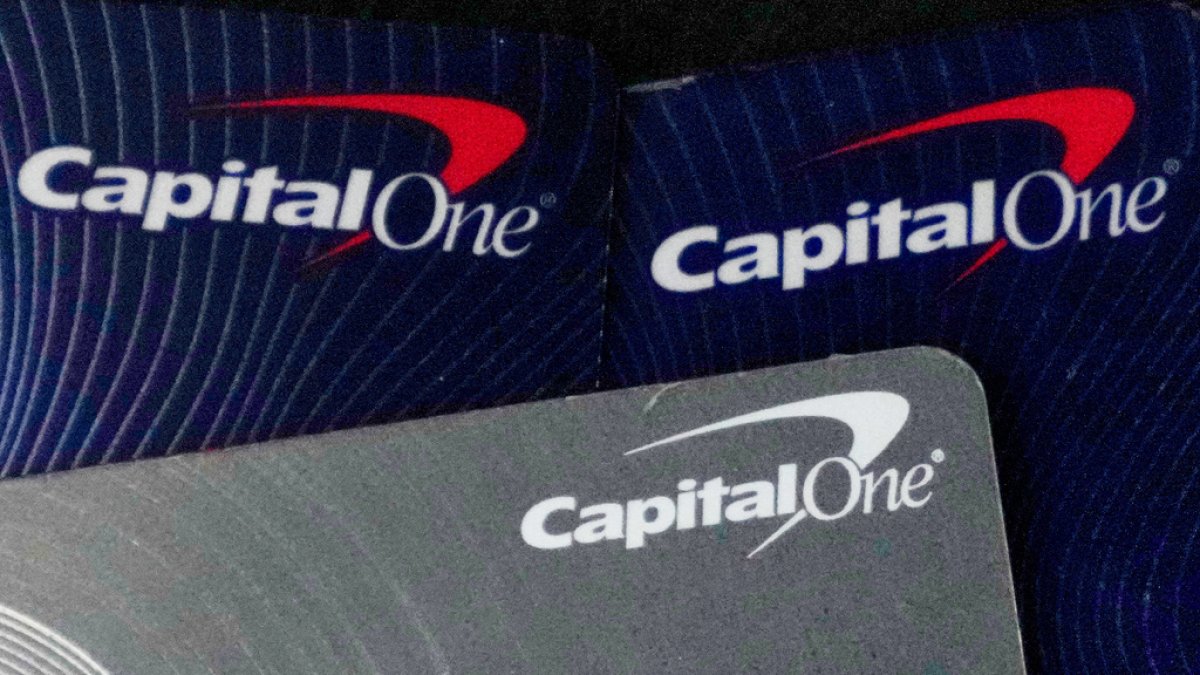 capital-one-revela-que-cerro-cuentas-de-trump-en-2021-por-posible-lavado-de-dinero