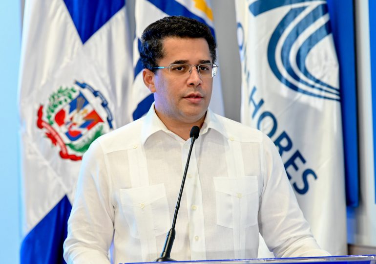 equipo-de-david-collado-apuesta-al-consenso-en-el-prm
