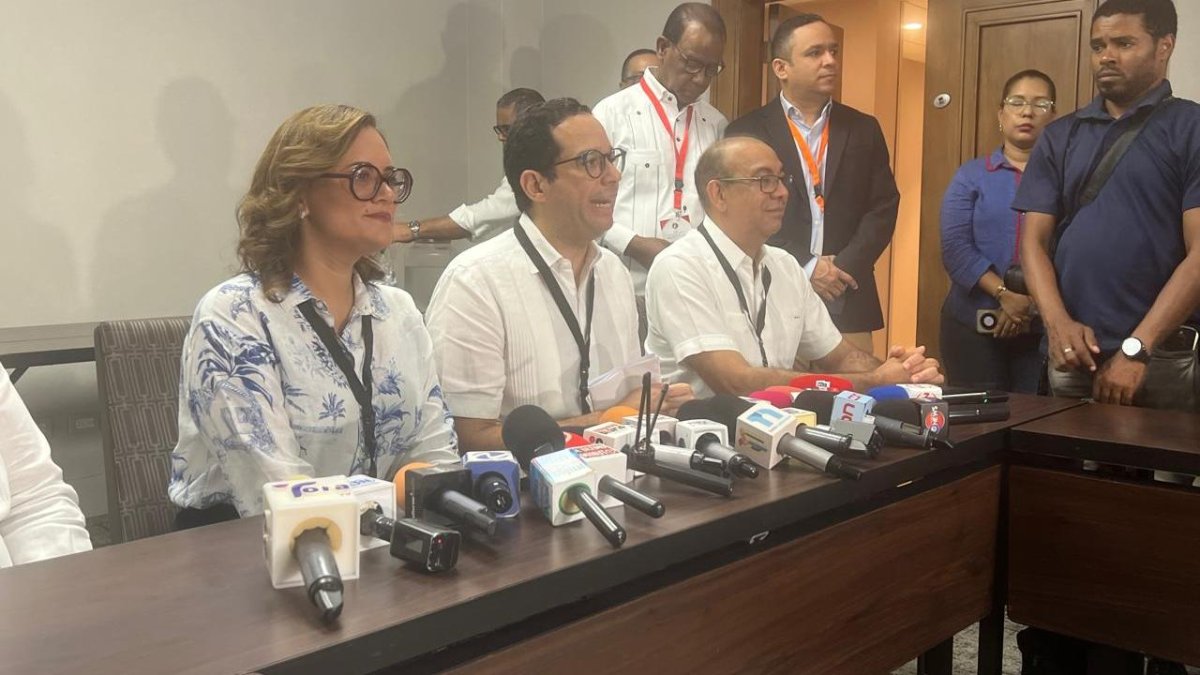 luis-abinader,-juan-garrigo-mejia-y-gloria-reyes,-la-nueva-cara-del-prm-por-los-proximos-cuatro-anos