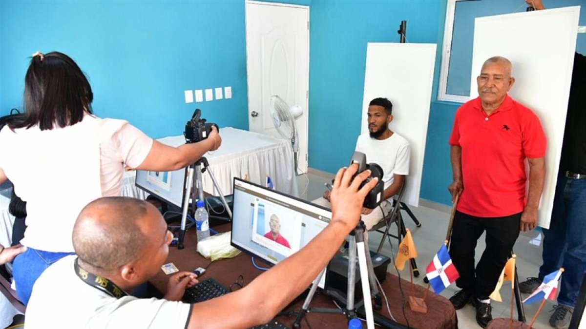 junta-central-instala-centro-de-cedulacion-en-recinto-de-la-uasd-en-barahona