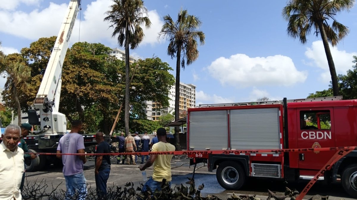 identifican-conductor-de-tanquero-en-accidente-e-incendio-en-la-avenida-george-washington