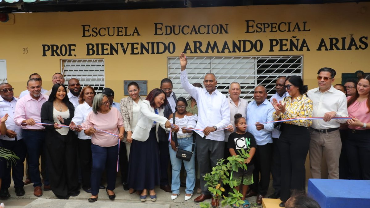 nuevo-centro-en-bani-atendera-a-206-estudiantes-con-necesidades-educativas-especiales