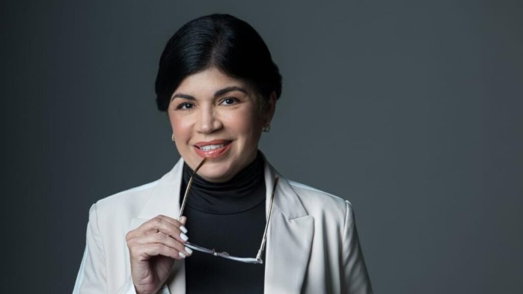 ¿te-lo-vas-a-perder?-ana-simo-presentara-“poderosas”-gratis-en-agora-mall