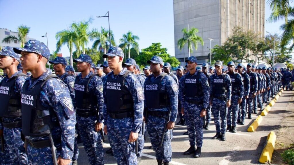 santos-badia-destaca-al-ipes-como-clave-para-la-transformacion-de-la-policia-nacional