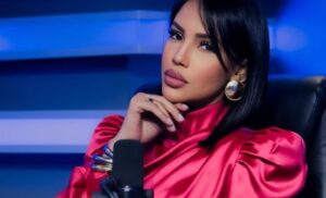 Ana Carolina rechaza inclusión de Tokischa en “Los Cuerpos Hot”