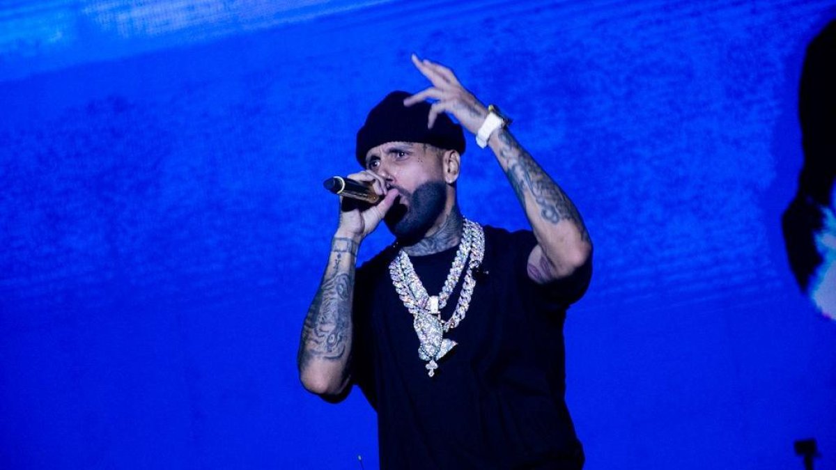 nicky-jam-pone-a-vibrar-el-ovalo-de-la-feria-ganadera-a-ritmo-de-reggaeton