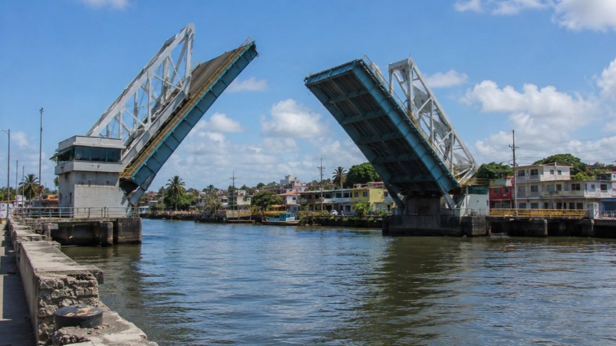 asi-sera-el-puente-que-sustituira-al-flotante-sobre-el-rio-ozama,-como-anuncio-el-gobierno