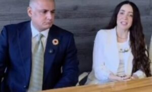 Karen Yapoort reacciona al escándalo que sacude su matrimonio