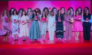 Premio Mujeres que Brillan en Days to Shine reconoce a once mujeres que dejan huella