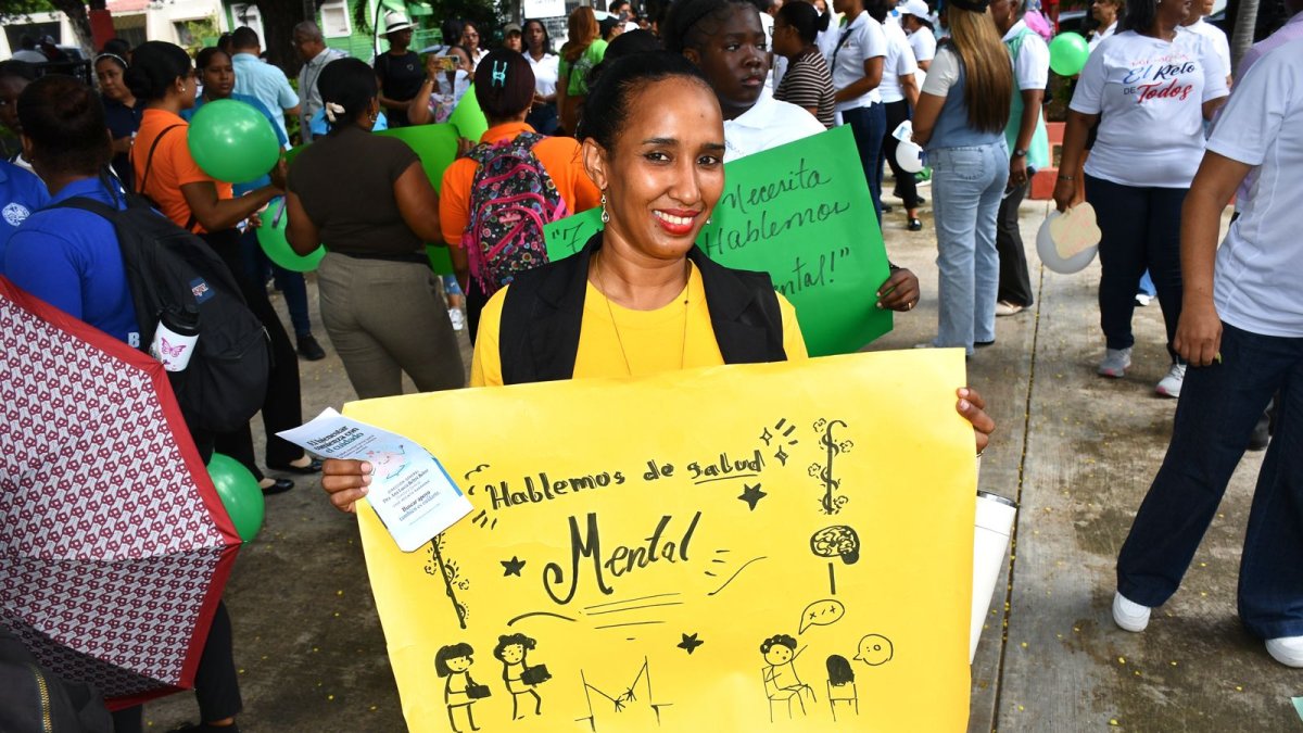 uasd-en-barahona-marcha-para-exigir-mas-servicios-de-salud-mental-y-menos-prejuicios