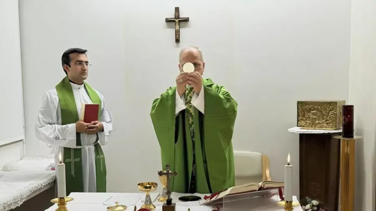 leon-xiv-recibe-el-alta-hospitalaria-y-regresa-al-vaticano-esta-tarde