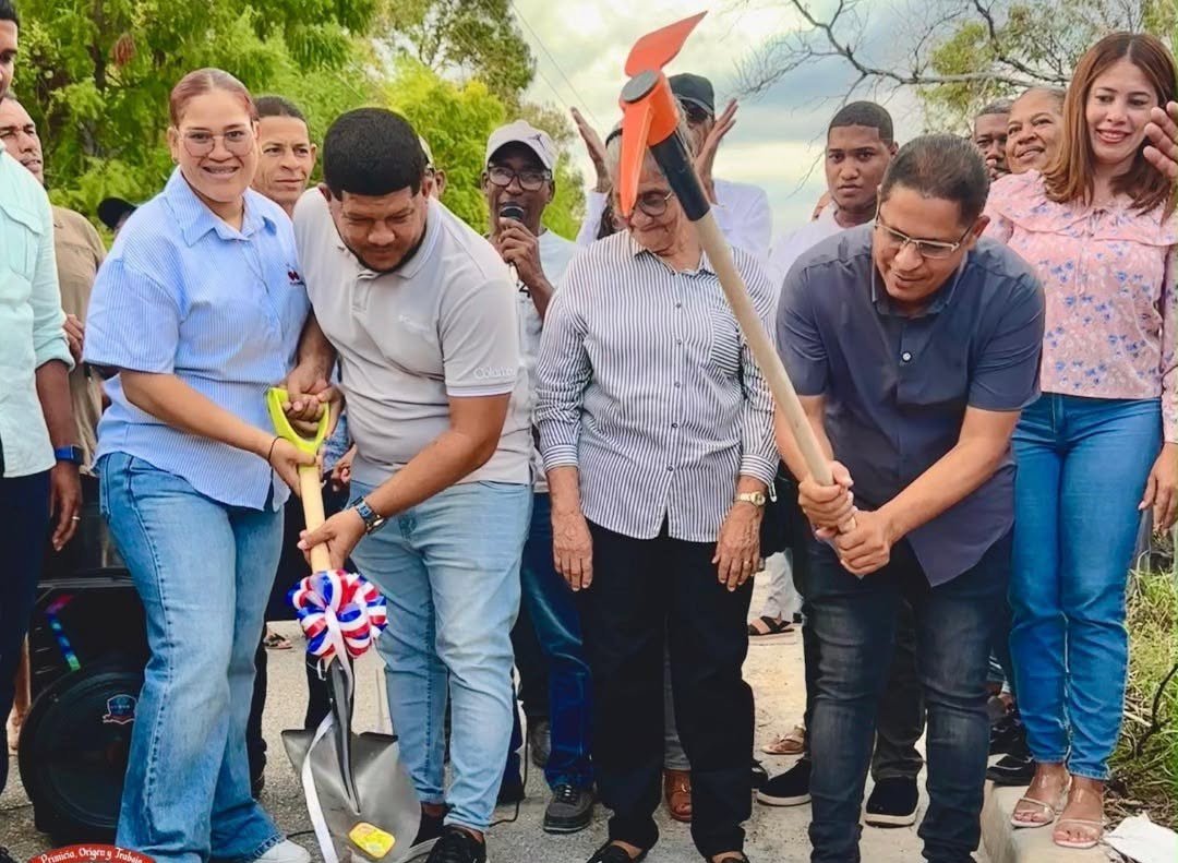 alcalde-de-postrer-rio-da-el-primer-picazo-para-la-construccion-de-un-boulevard-turistico