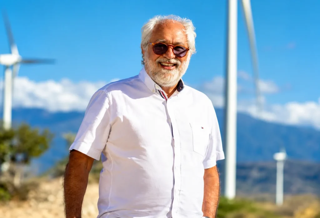 gonzalez-bunster-propone-transporte-electrico-de-carga-para-reducir-costos-en-rd