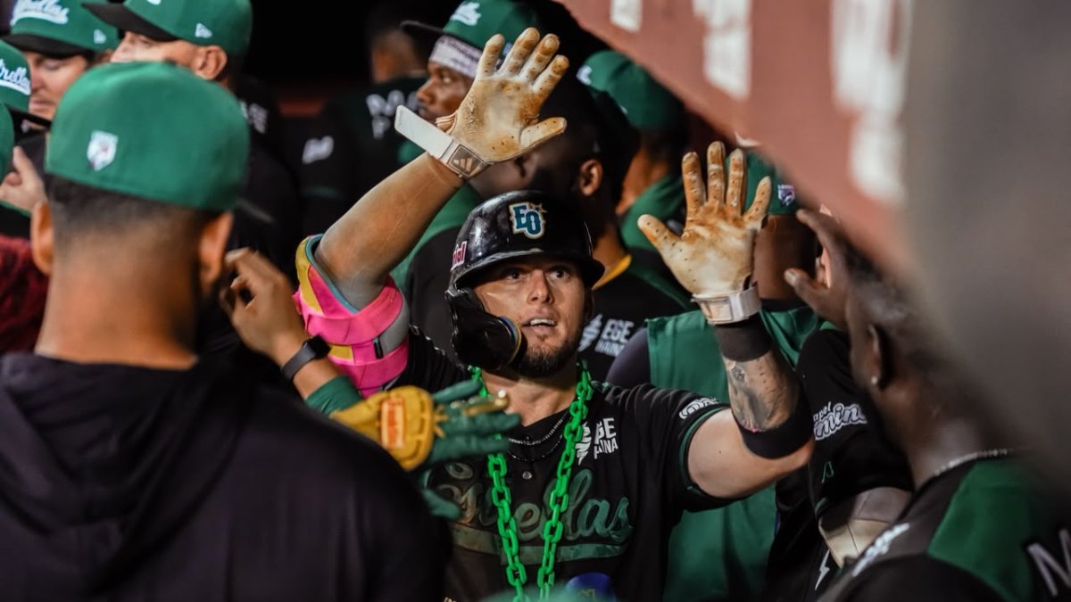 estrellas-doblegan-a-los-gigantes-del-cibao