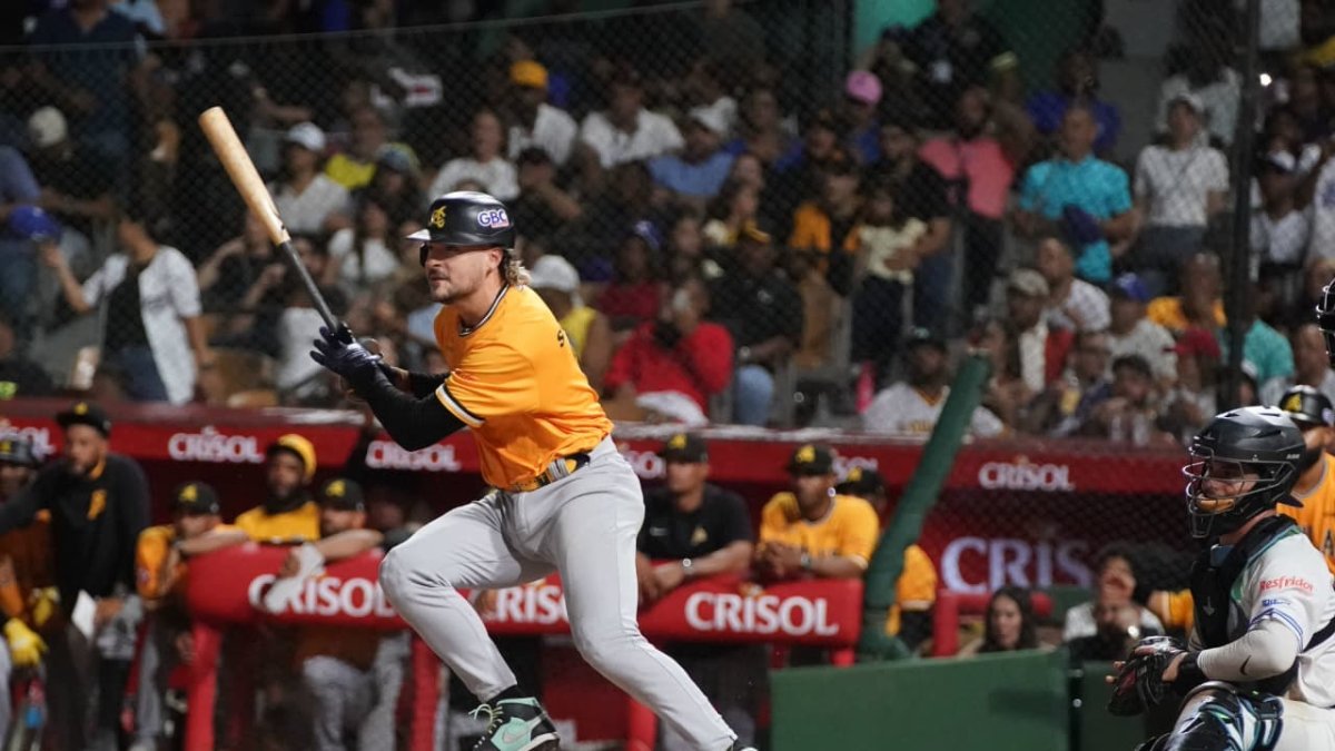aguilas-le-devuelven-el-favor-a-domicilio-al-licey