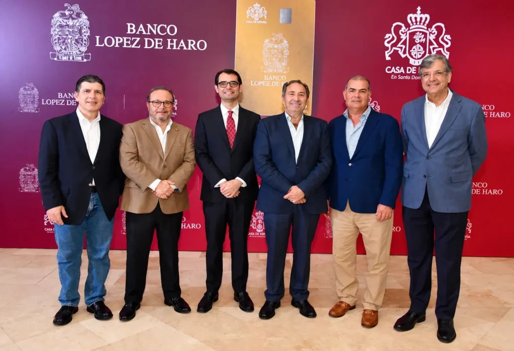 banco-lopez-de-haro-presenta-nuevos-beneficios-de-su-tarjeta-visa-casa-de-espana