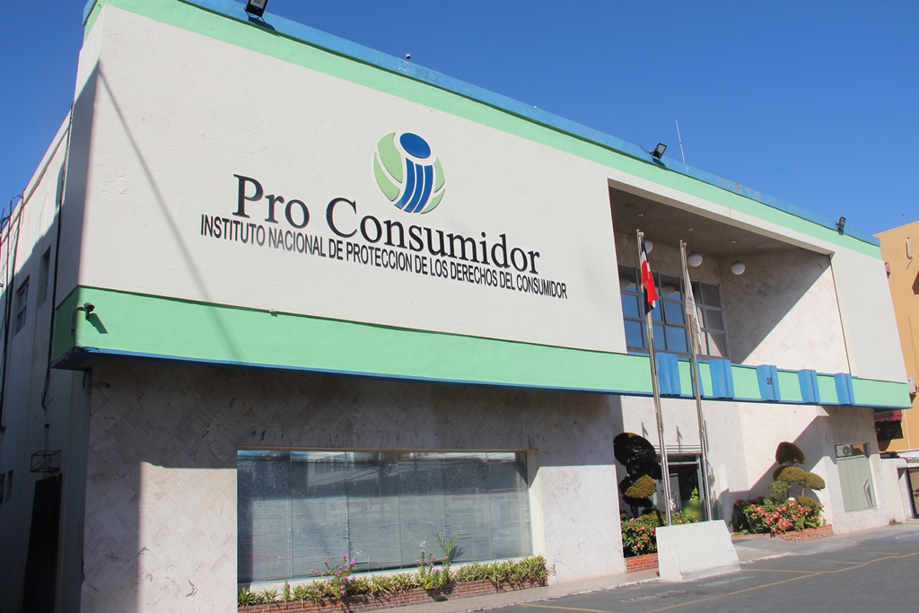 pro-consumidor-garantiza-pollo-suficiente-para-navidad-y-destaca-estabilidad-de-precios